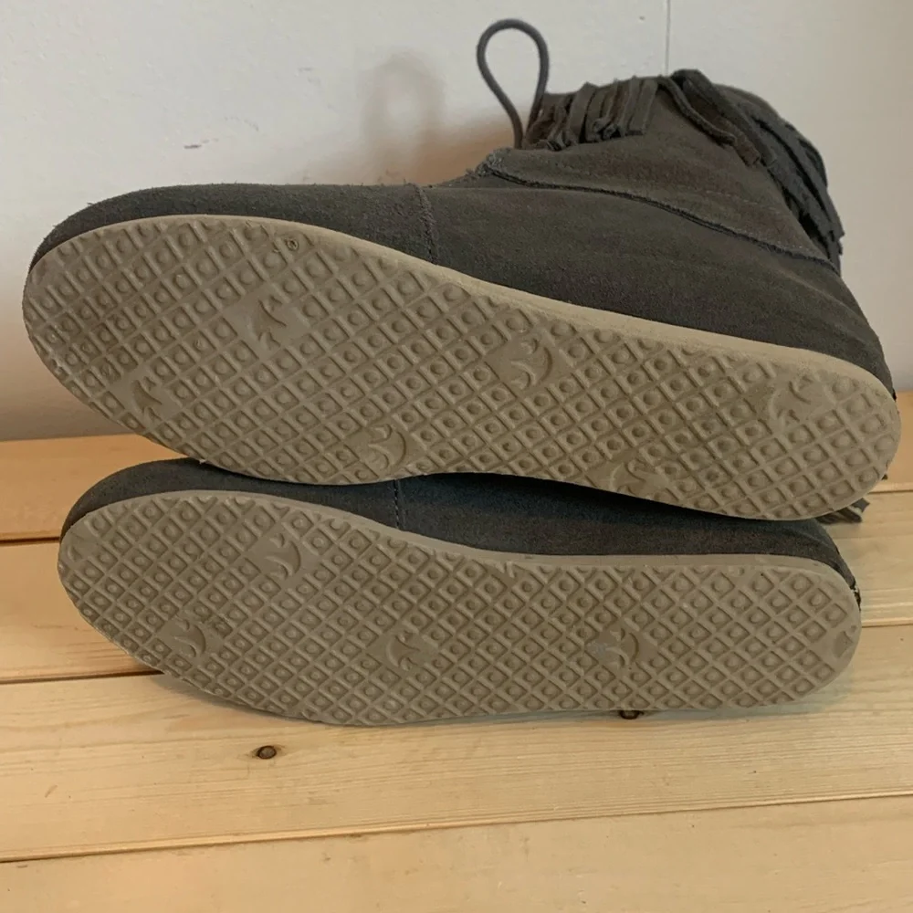 Bohemian Grey Suede-Freewater Fringe Songbird Boots-Grey-Size 7 - Picture 11 of 16